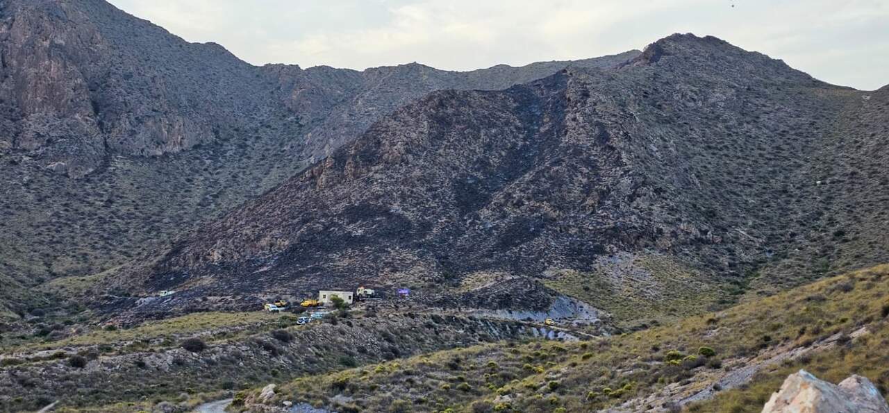 Extinguido el incendio forestal en la Sierra de las Moreras de Mazarrón