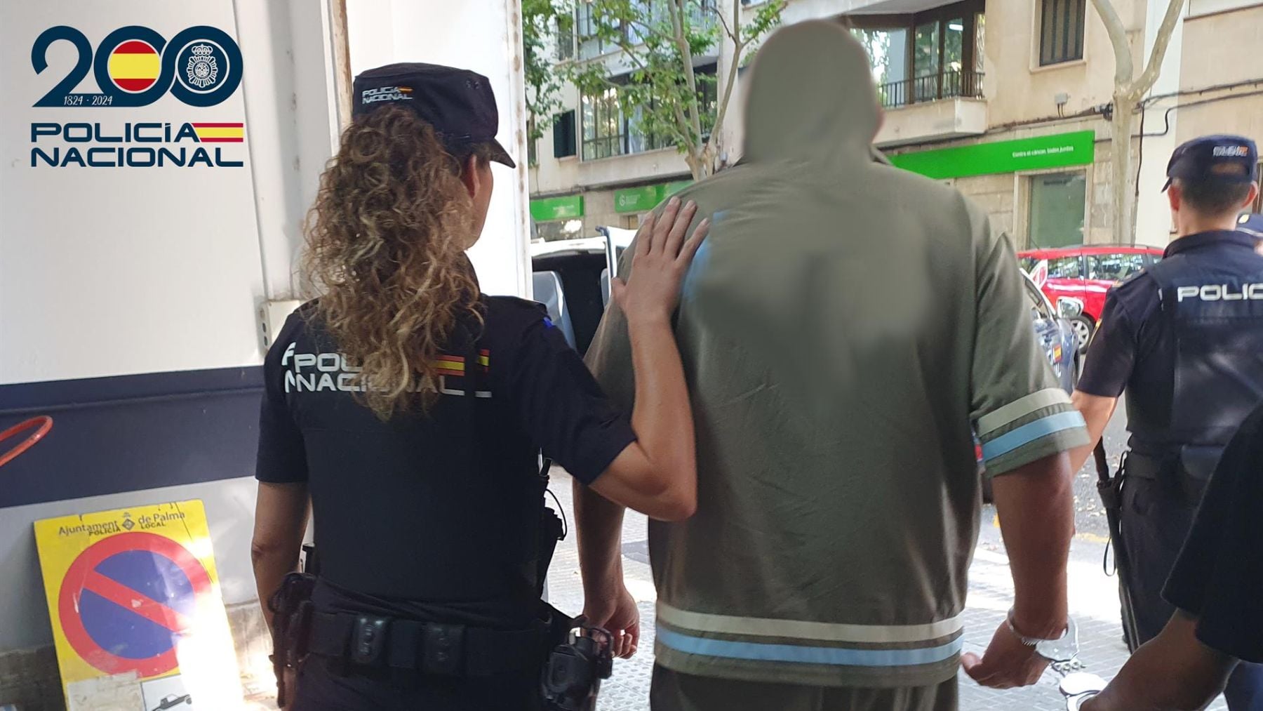 Detenido un pizzero italiano en Playa de Palma tras rajar con un cuchillo a un empleado que protestó por trabajar 16 horas en un día