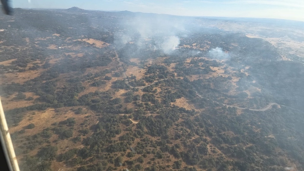 Se ordena la evacuación de las urbanizaciones de El Pinar y El Romillo de Almorox debido al incendio