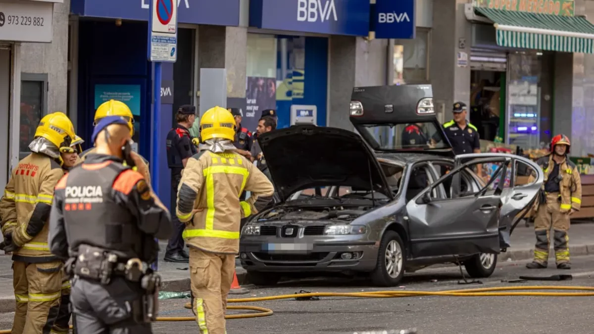 Explosión en vehículo deja a peatones heridos en la calle Lluís Companys: uno de los afectados relata su experiencia