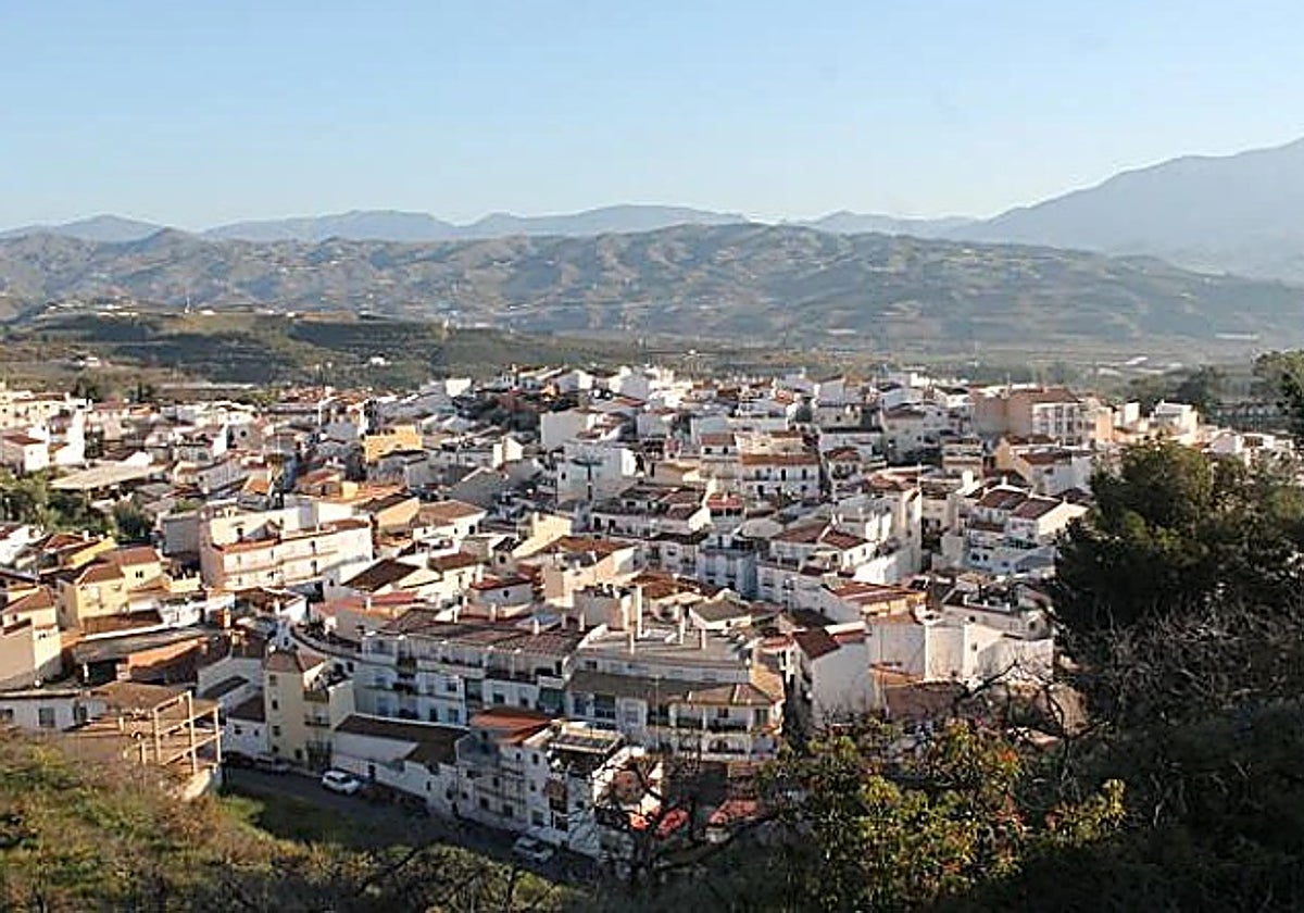 Grave ataque de violencia de género en Benamocarra: un hombre en prisión tras intentar asesinar a su expareja