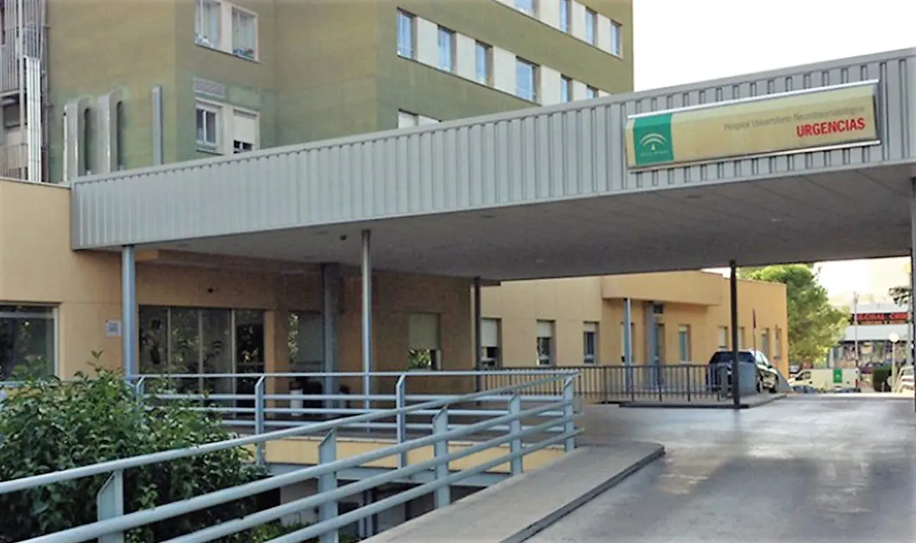 Trasladan al Hospital Neurotraumatológico a un hombre tras un presunto apuñalamiento en el Bulevar