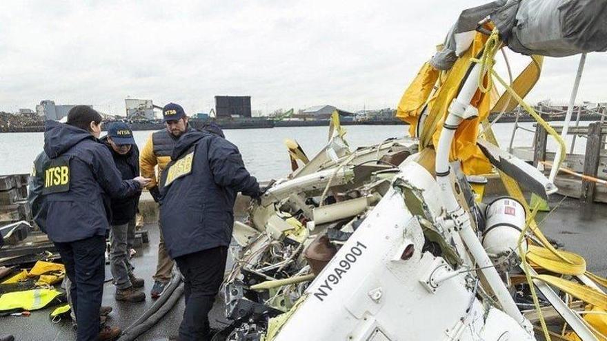 Un impacto de aves pudo causar el accidente de helicóptero en el que murió una familia española en Nueva York
