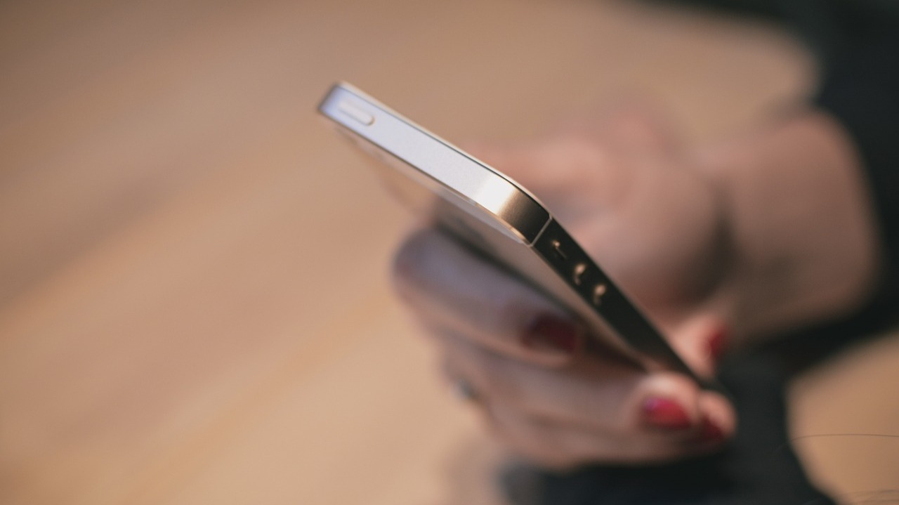 Un corte de fibra deja durante horas sin internet ni cobertura a numerosos municipios de Huelva