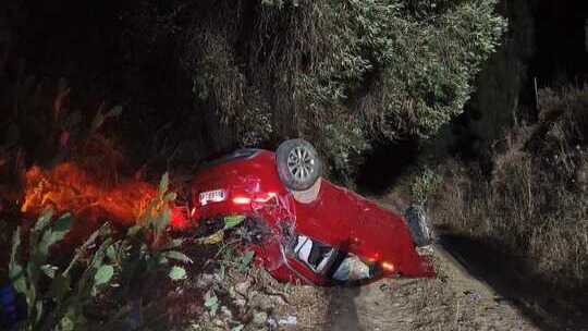 Aparatoso accidente en Lepe: ambos ocupantes salen ilesos