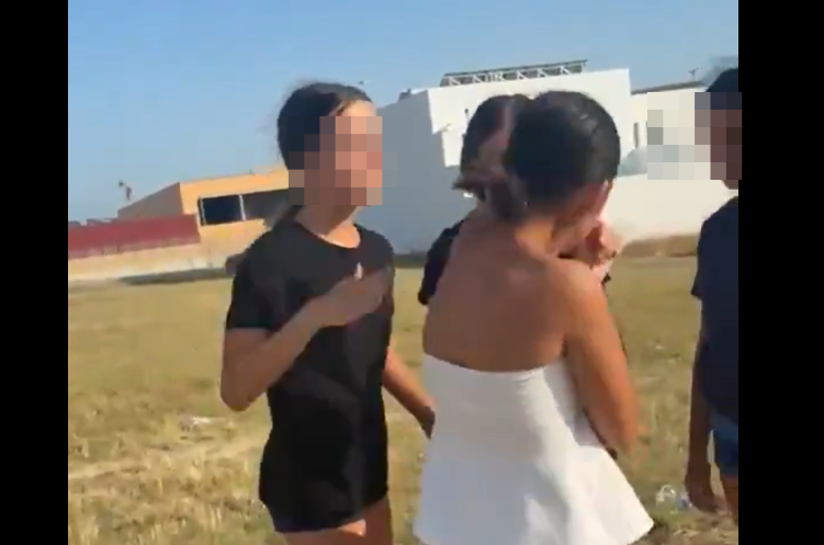 Investigan en Moguer una agresión a una menor difundida en redes sociales