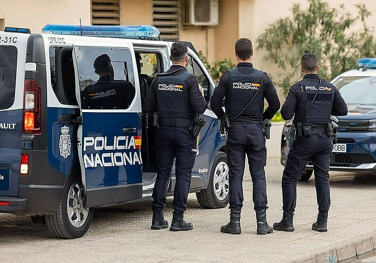 La Policía Nacional detiene a cuatro personas con 20 kilos de heroína en Canarias, posible segunda mayor incautación de la historia del archipiélago