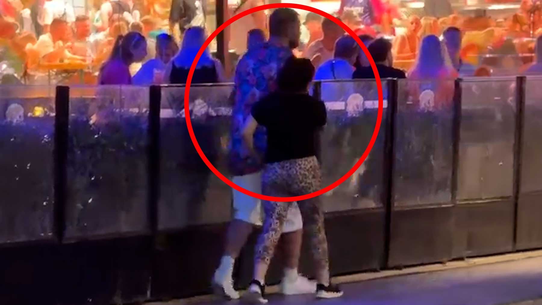 Los carteristas siguen actuando con descaro en la Playa de Palma: vídeo muestra intento de robo en solo tres segundos