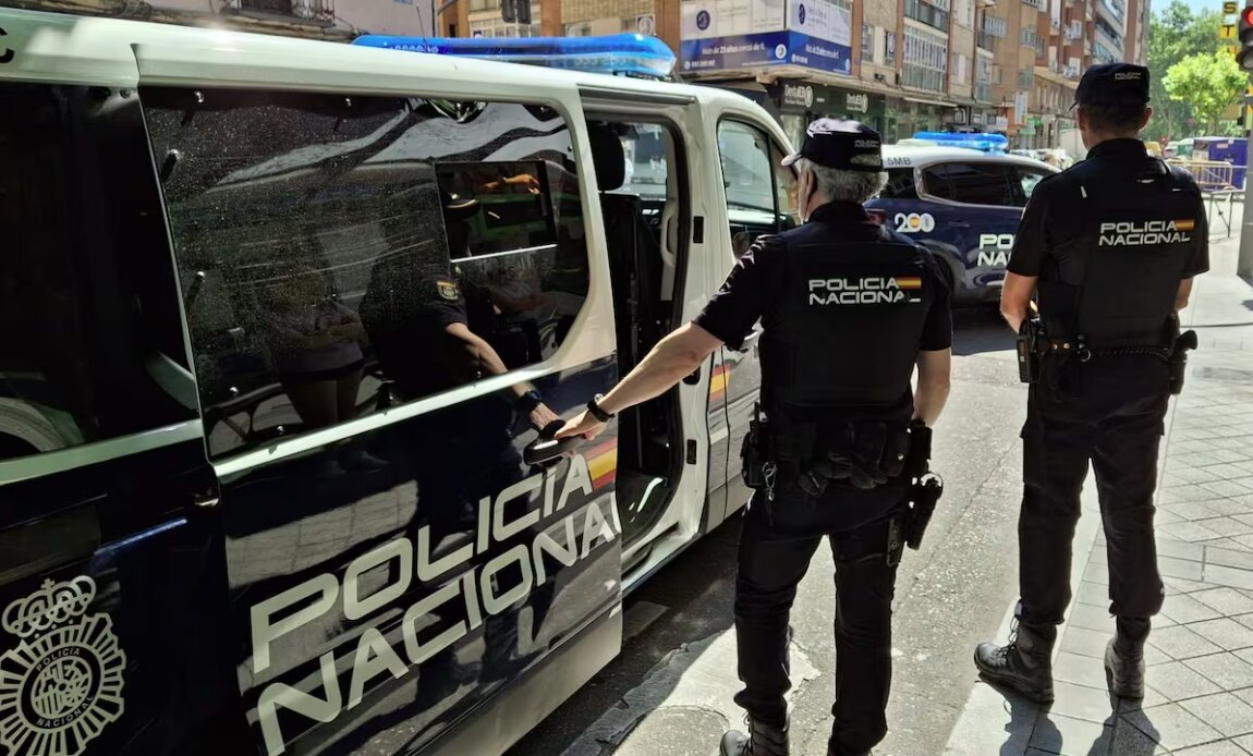 Tres menores imputados en Murcia por manipular imágenes de compañeras con inteligencia artificial