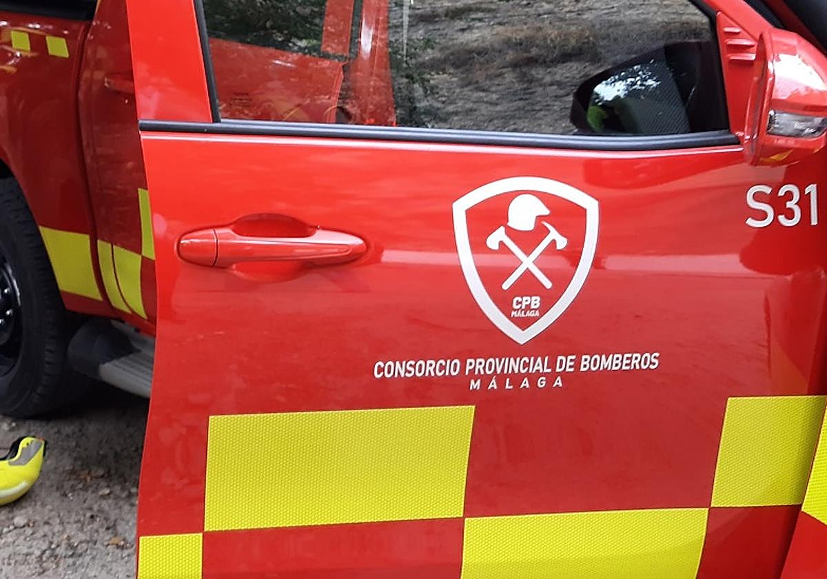 Mujer de 49 años sufre graves quemaduras tras incendio en un ático en Torremolinos