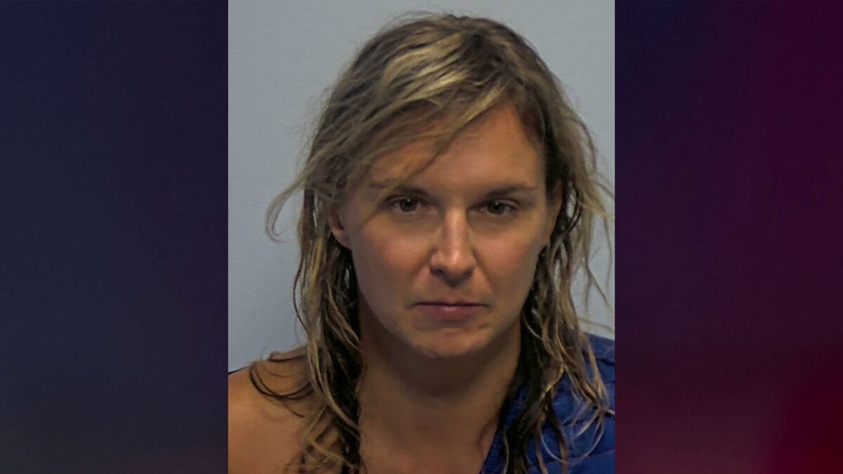 Indiana woman allegedly fatally stabbed her dad, cut his heart out