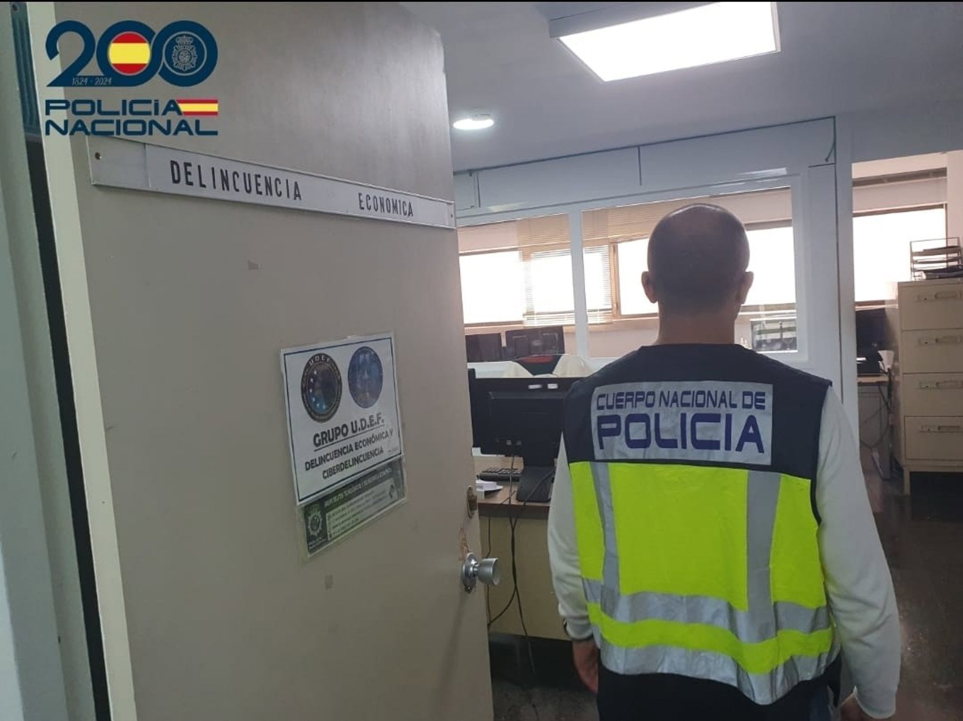 Pareja arrestada por crear estructura financiera fraudulenta para estafar a inversores
