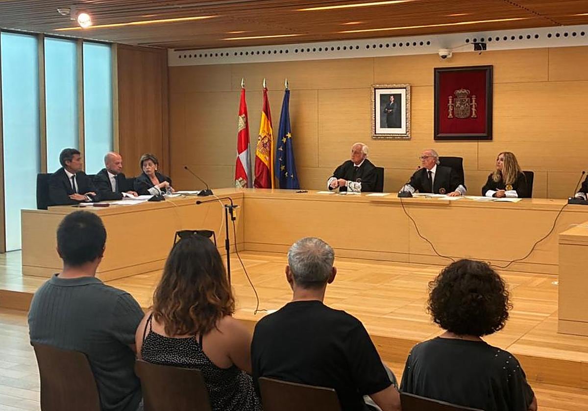 Solicitan anulación de sentencia por muerte de joven vallisoletano: acusaciones denuncian «teledirección» del magistrado.