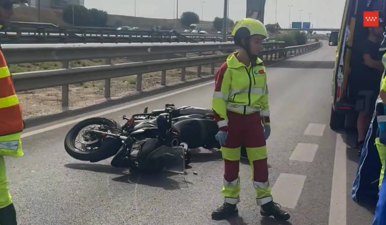 Muere un motorista en un accidente en la M-407 en Leganés