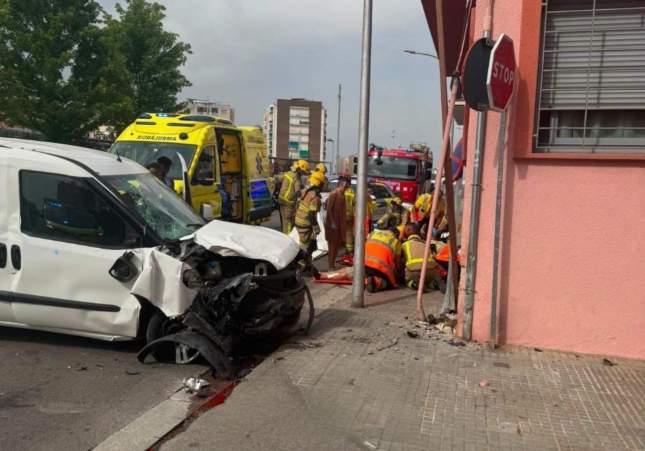 furt vehicle amb accident a montmeló