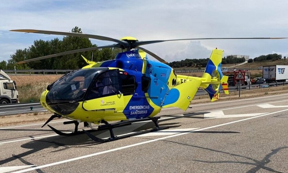Un herido tras salirse de la vía una furgoneta en la A-6