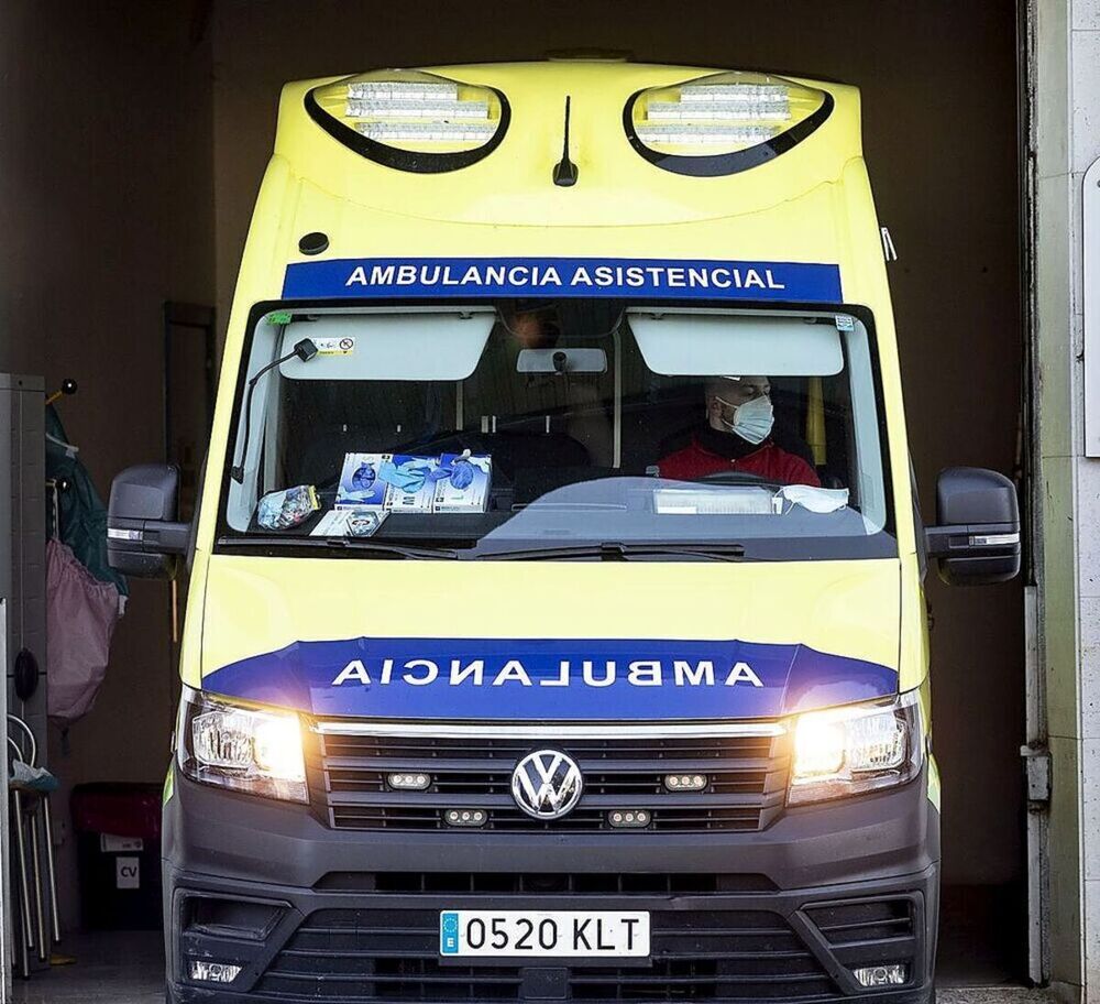 Herido un niño de 10 años tras una colisión entre dos turismos