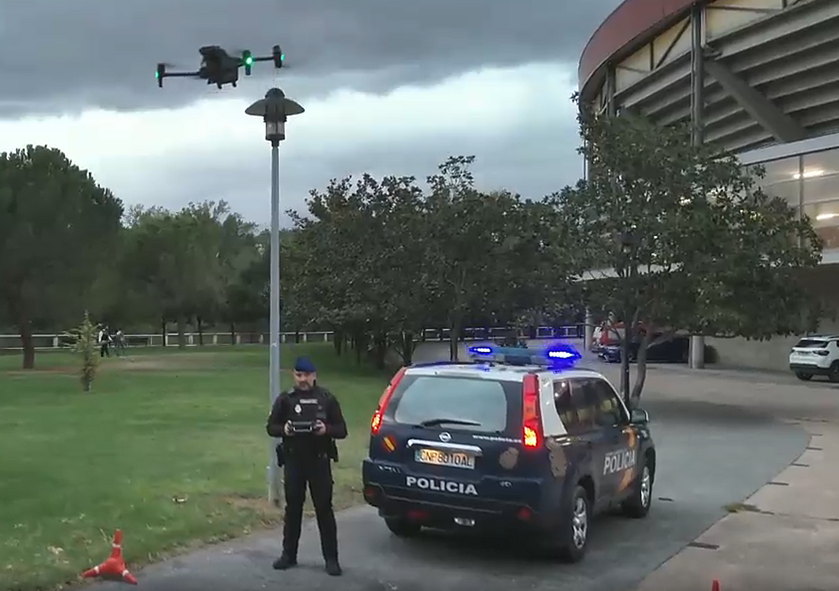 La Policía Nacional persigue el uso irregular de drones en el espacio aéreo de La Rioja
