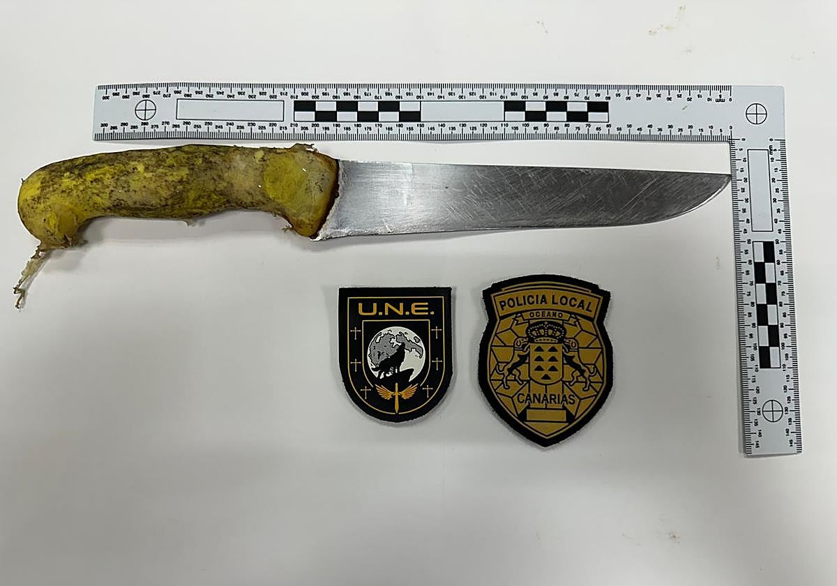 Dos policías locales, heridos tras ser amenazados con un cuchillo de 33 centímetros en Las Palmas de Gran Canaria