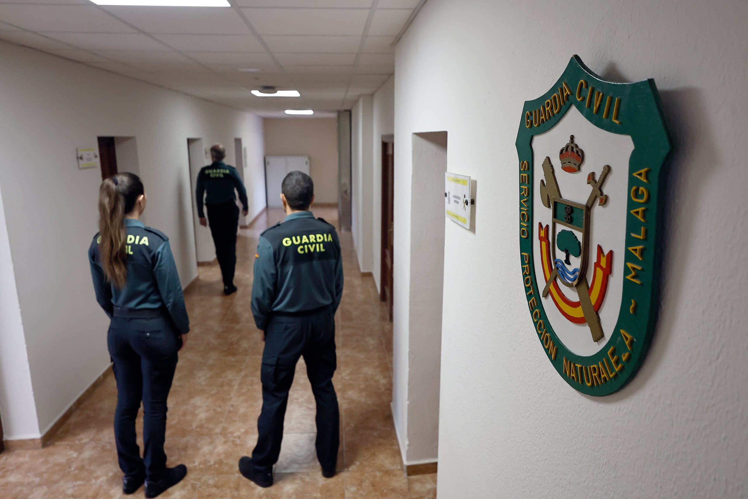 Condenado a tres años en Málaga por intentar matar de una puñalada a un guardia civil que lo detuvo