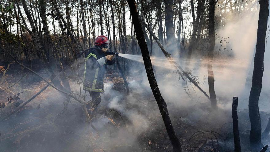 Incendio en las Landas: controlado el fuego tras calcinar 1.700 hectáreas y los evacuados aguardan la vuelta a casa