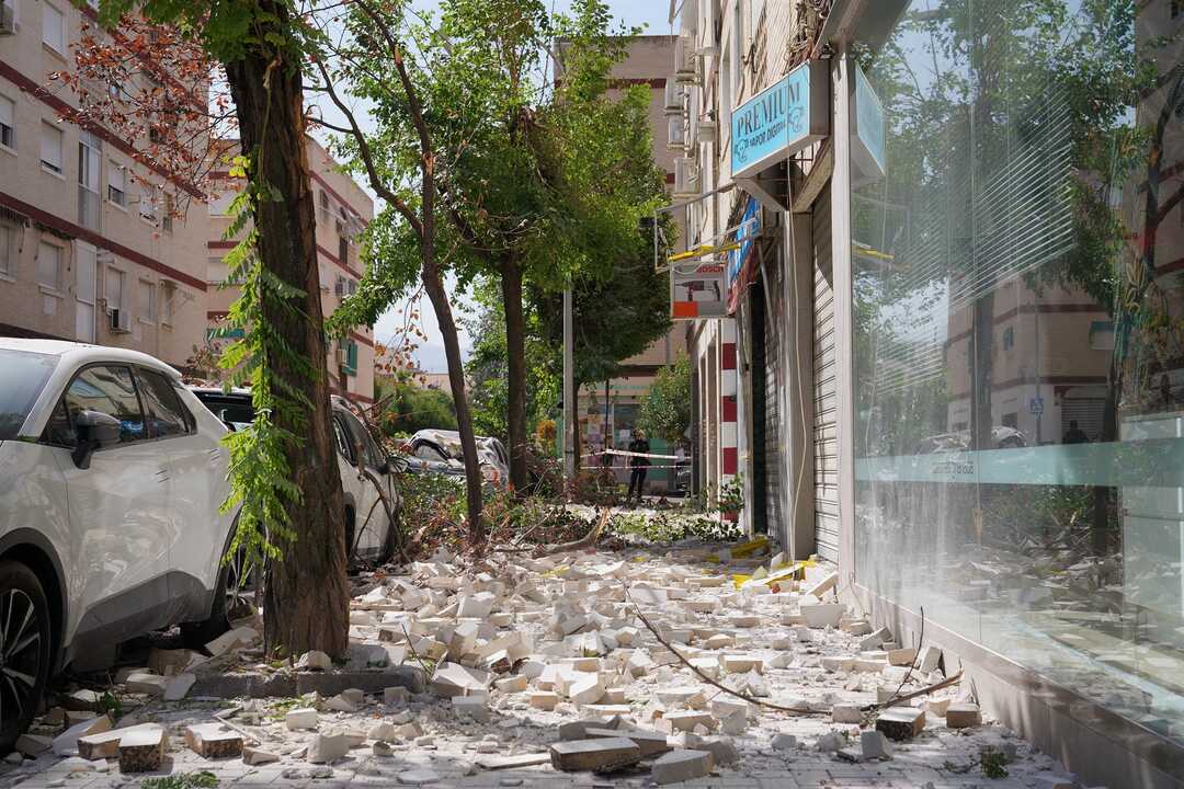 Evacuan a 600 personas por los terremotos en el área metropolitana de Granada