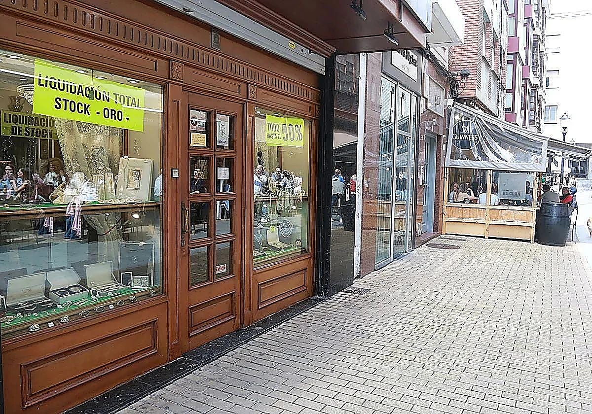 Desarticulada banda de robos violentos de joyerías en Gijón: seis detenidos y colaboración clave del gremio de joyeros
