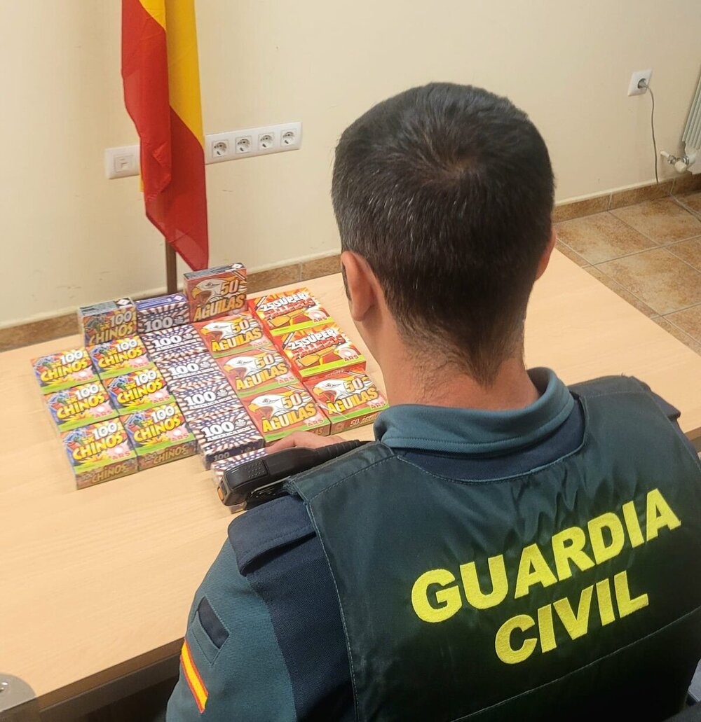 Intervenidos 1.600 petardos de categoría F2 en Fuentepelayo