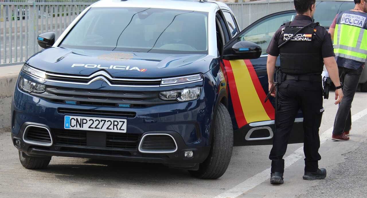 Gran golpe al narcotráfico: acaban una de las mayores organizaciones de tráfico de personas y droga en España