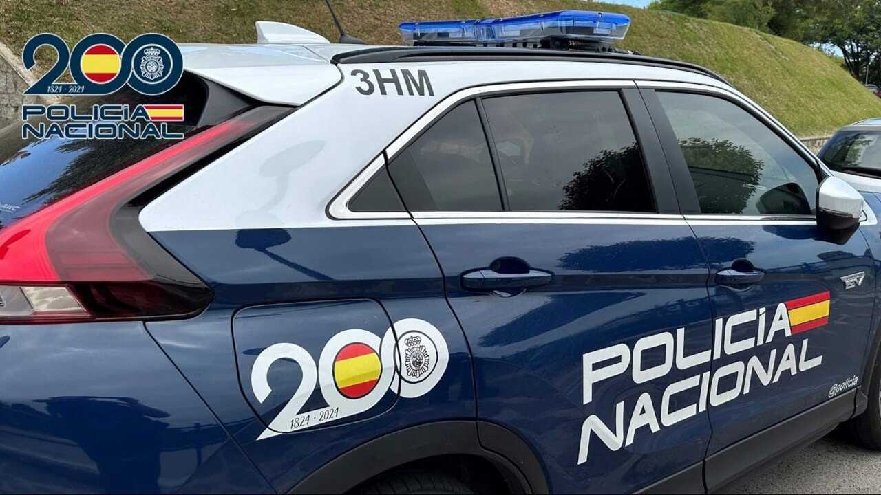 Detienen a la cuidadora de una anciana por retirar más de 24.000 euros de la cuenta bancaria sin permiso