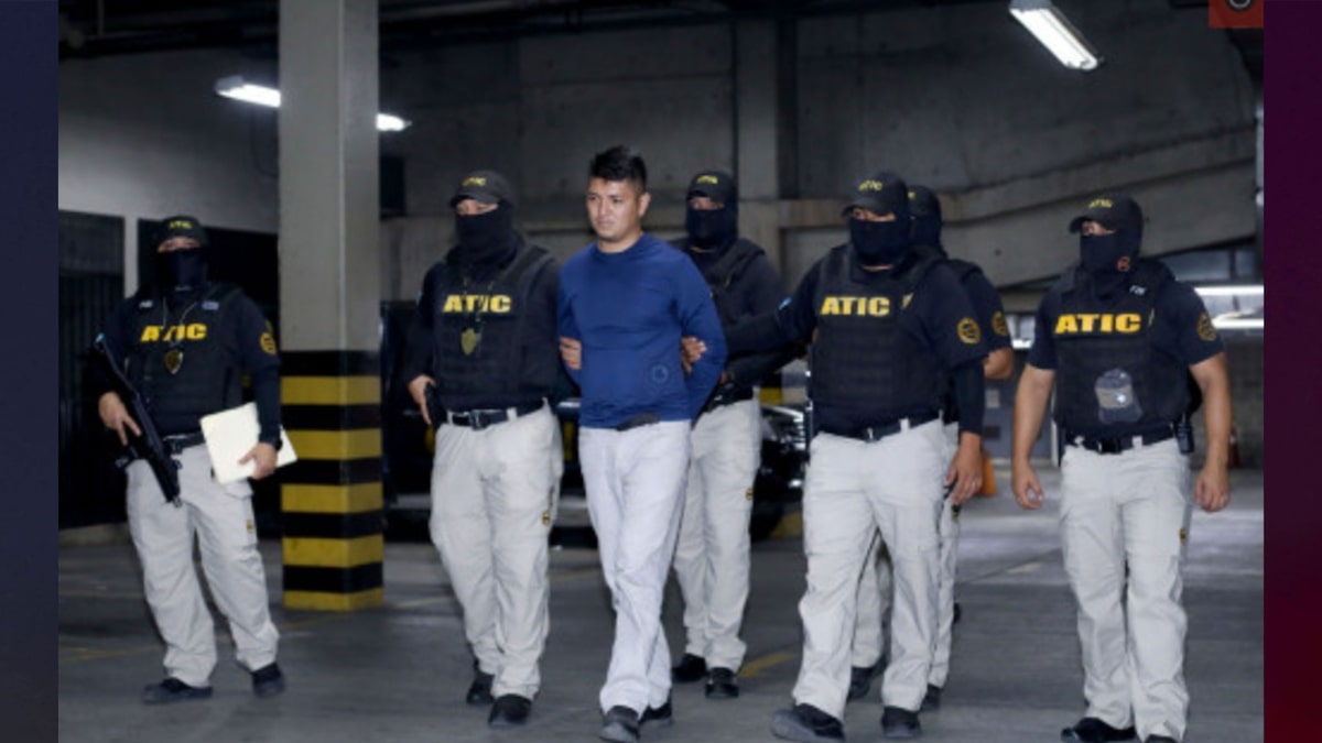 Man allegedly fatally stabbed girlfriend, fled to Honduras after she attempted to leave him