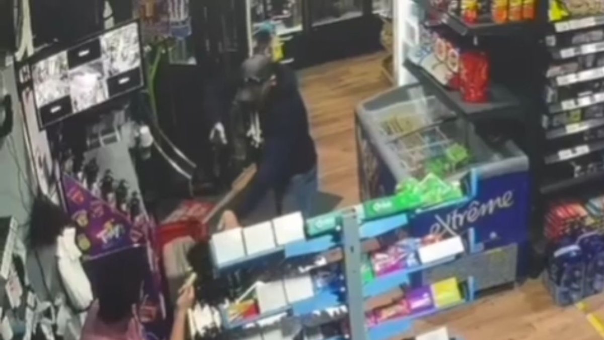 Detenido un hombre de 50 años por el atraco en un supermercado de la calle Pallars de Lleida