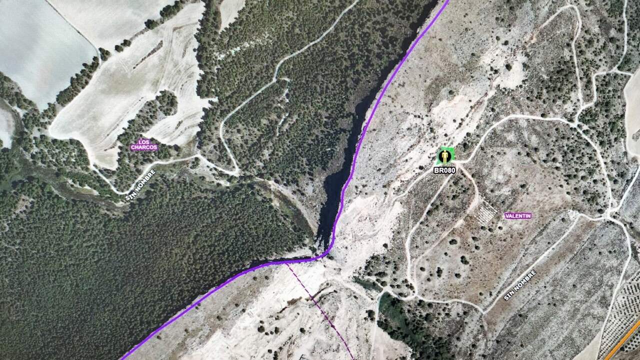 Extinto un incendio forestal en la Sierra de la Puerta tras intensa labor de los servicios de emergencia