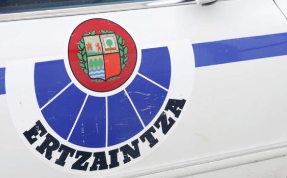 Arrestados en Bilbao dos delincuentes multirreincidentes tras asaltar un comercio y una panadería