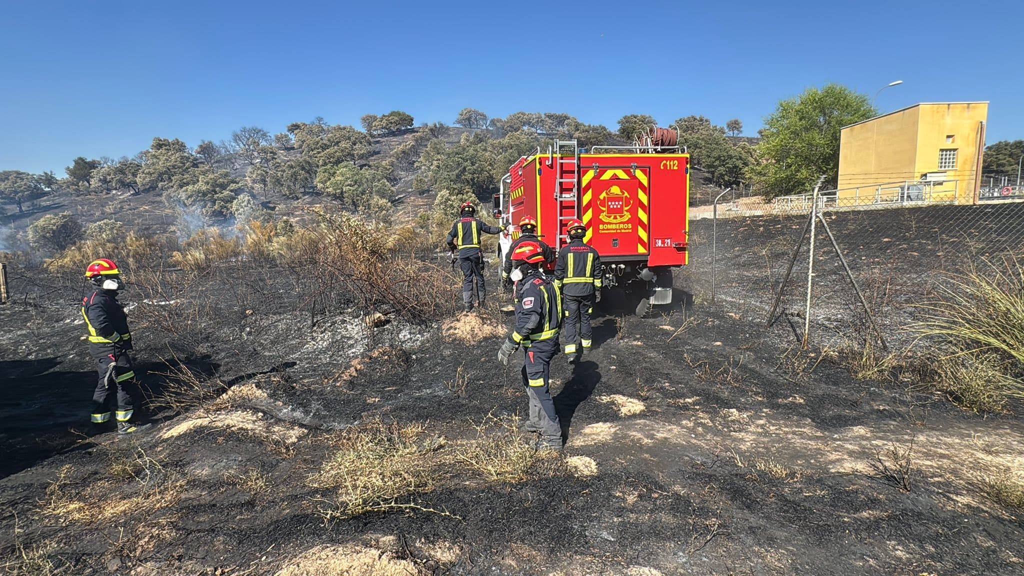 Controlado un incendio de vegetación en Villamantilla