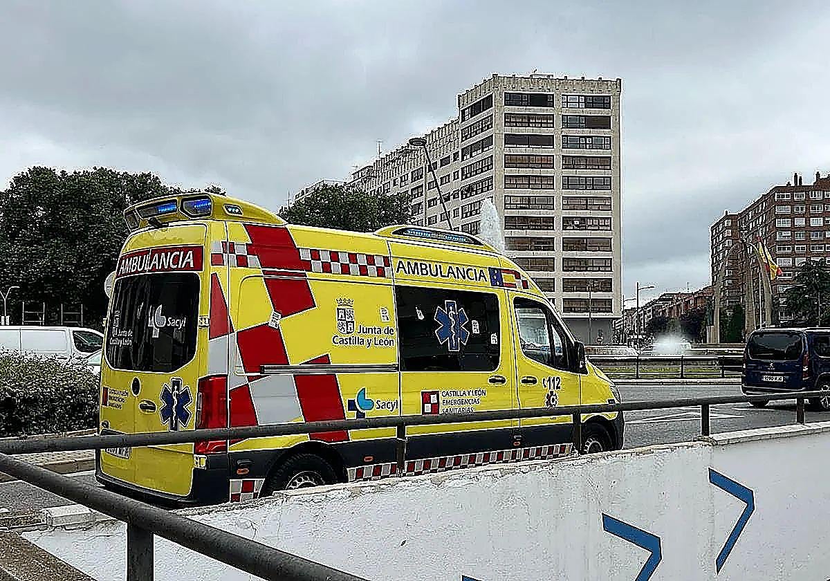 Mujer de 50 años herida tras colisión entre moto y coche en Burgos