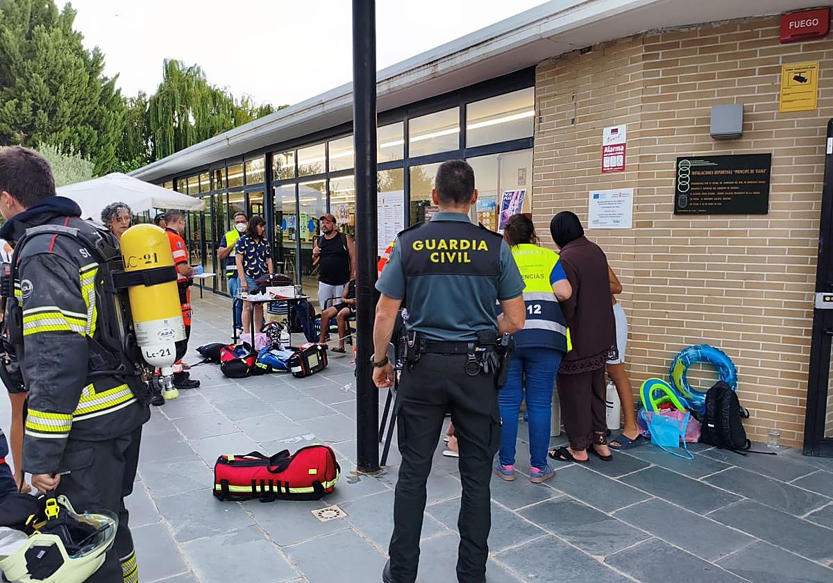 Un menor intoxicado en las piscinas de Viana sigue ingresado y los otros dos reciben el alta