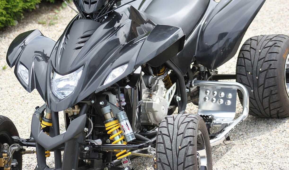 Trágico accidente en Jete: hombre de 44 años fallece en colisión entre quad y moto