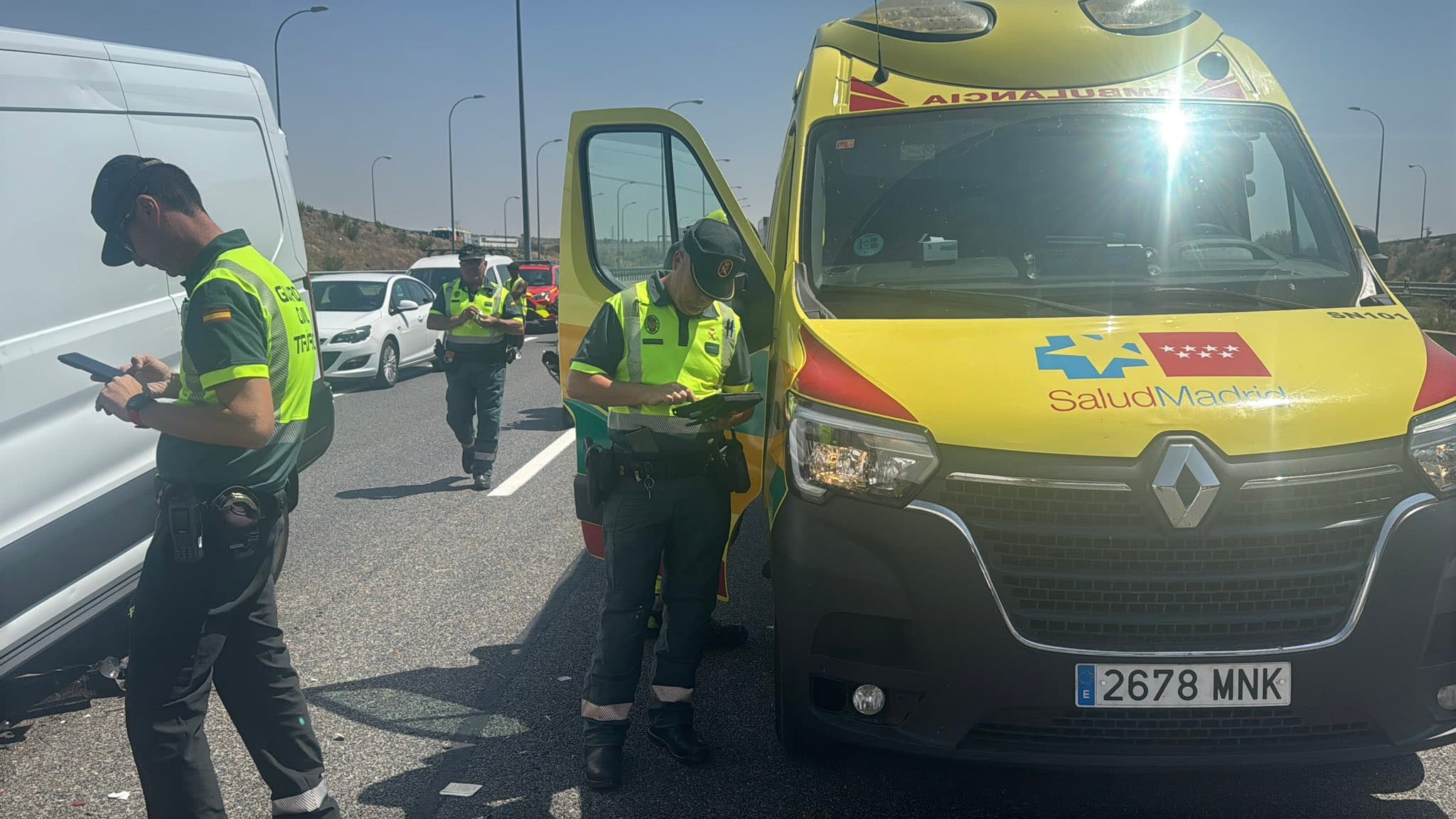 Muere el conductor de una furgoneta en un accidente en la M-45