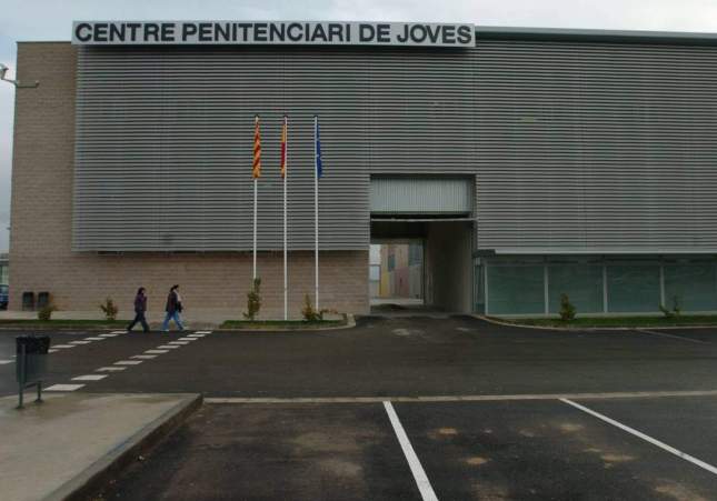Violenta agresión a funcionarios en prisión de la Roca del Vallès: un trabajador gravemente herido