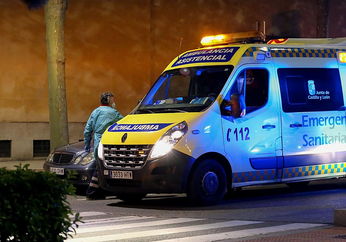 Accidente de tráfico en Salamanca deja a una mujer herida en la avenida Villamayor