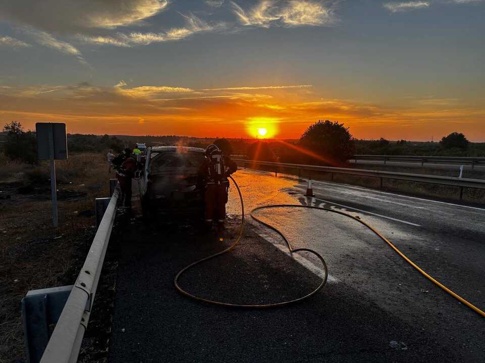 Bomberos 03