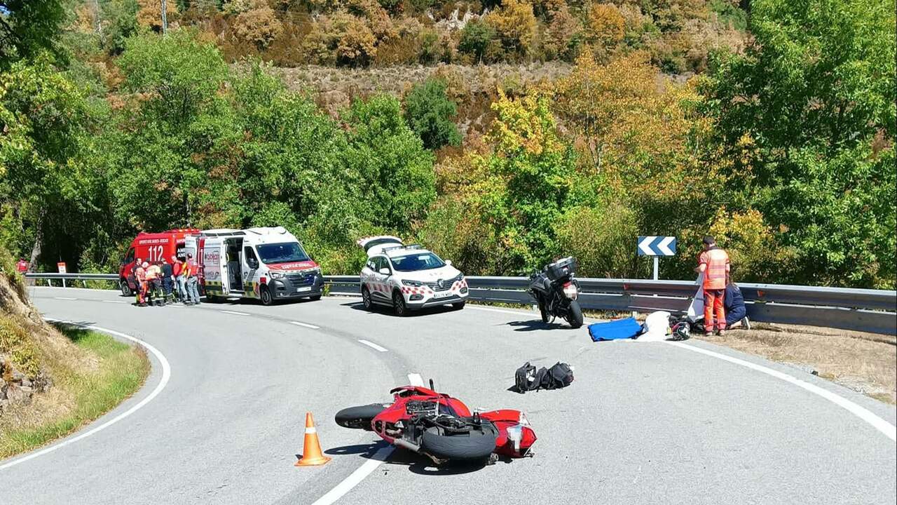 <p><strong>Accidente de motocicletas en Jaurrieta deja dos heridos, uno de gravedad</strong></p>