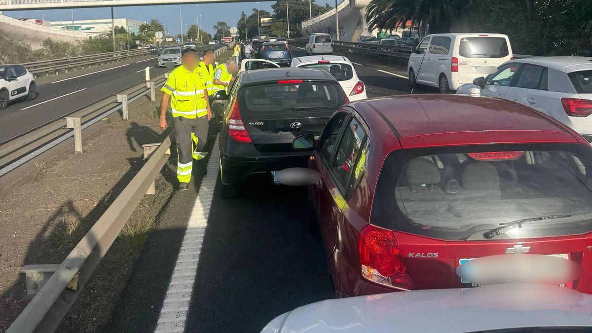 Colisión en cadena en la TF-5, este sábado, 4 de septiembre.