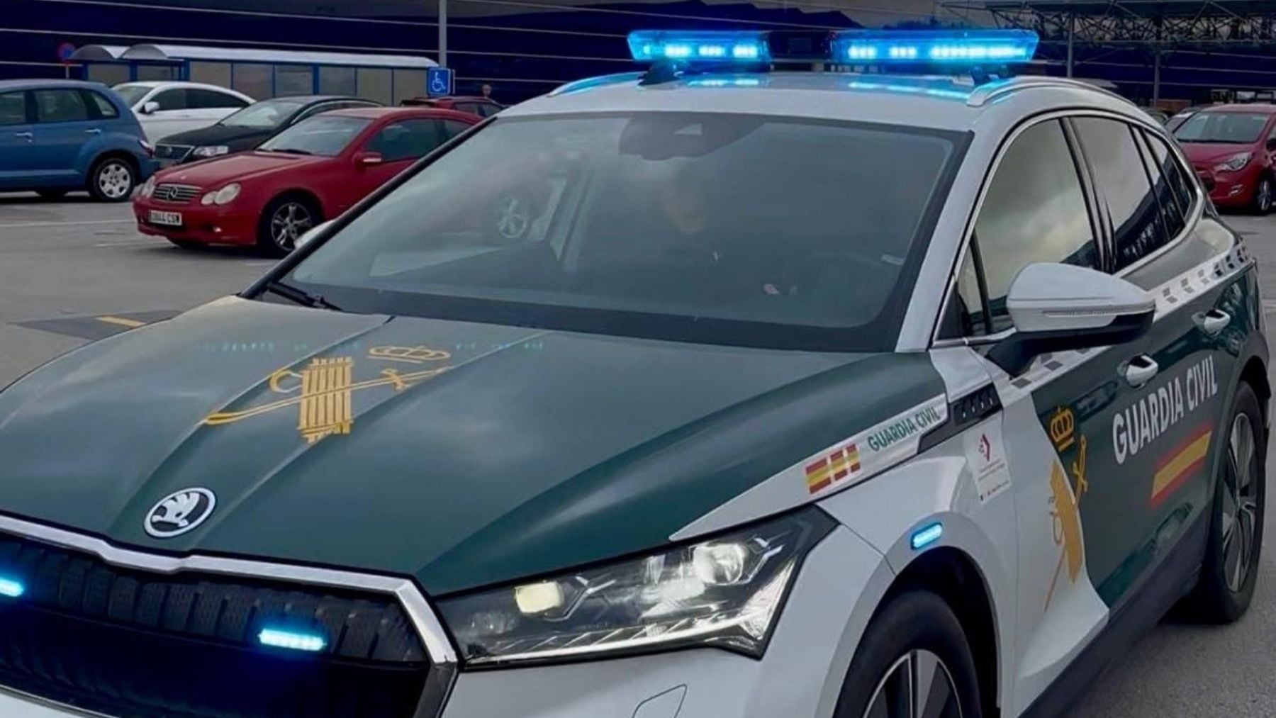 Se deja a su hijo de 10 años en una gasolinera y no se da cuenta hasta recorrer 140 km por la autovía