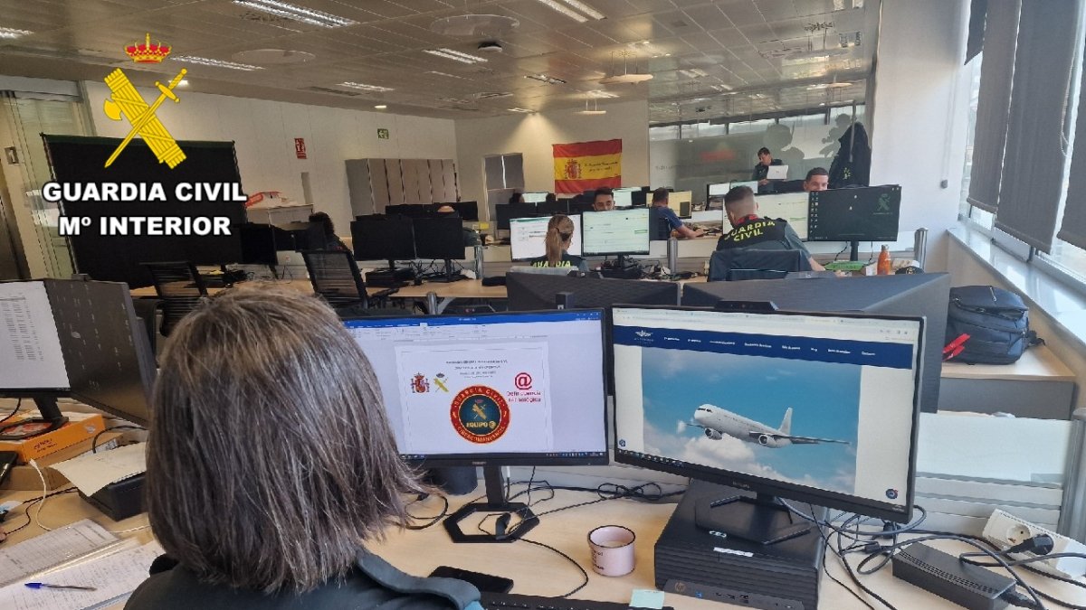 pierde 4.000 euros tras comprar unos billetes que nunca recibió