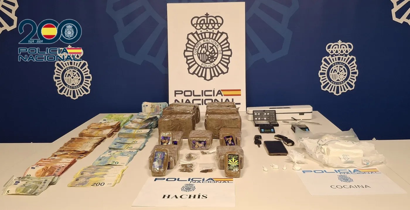 Desarticulan punto de venta de drogas en O Couto: Detenido un hombre con más de 500 gramos de cocaína y 8 kilos de hachís