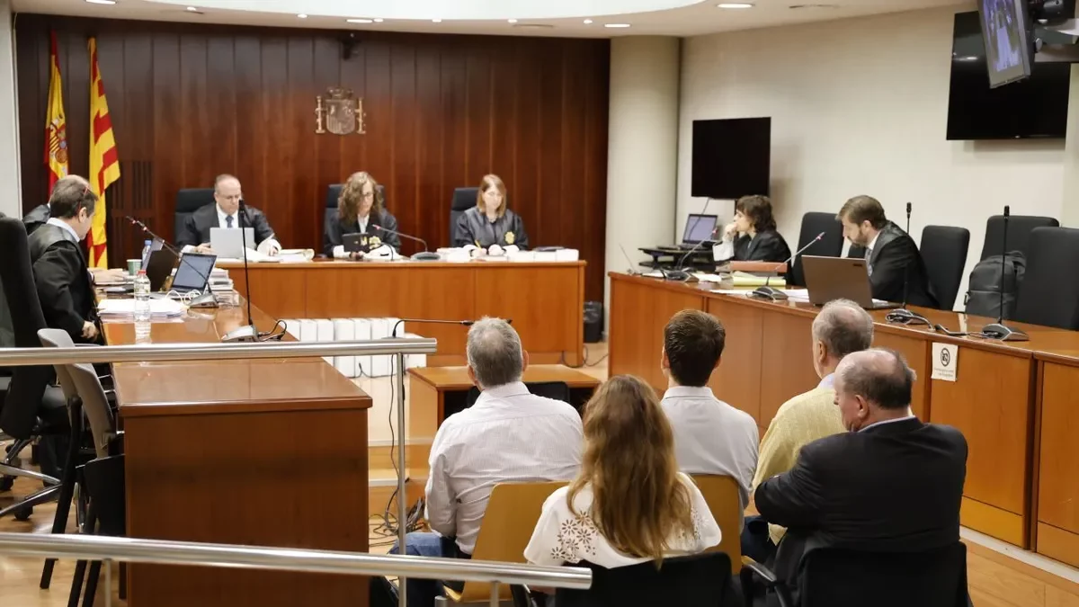 Desvelan millonario patrimonio del principal acusado en el caso Carreteras: más de un millón de euros en propiedades y efectivo