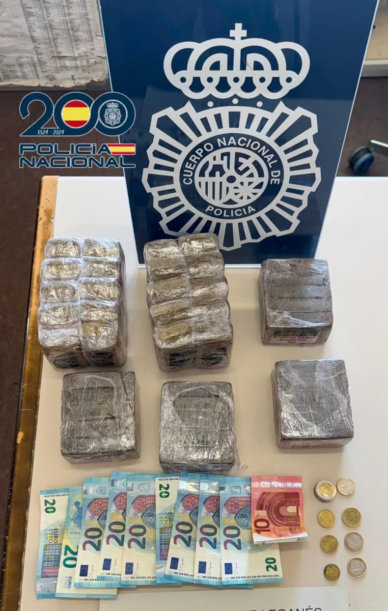 Detienen en Madrid a una mujer con droga rumbo a Roma