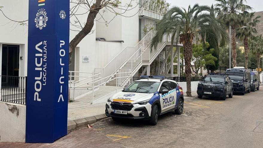 Detenida una mujer en Níjar por presunto abandono de cuatro menores, sin escolarizar y hacinados
